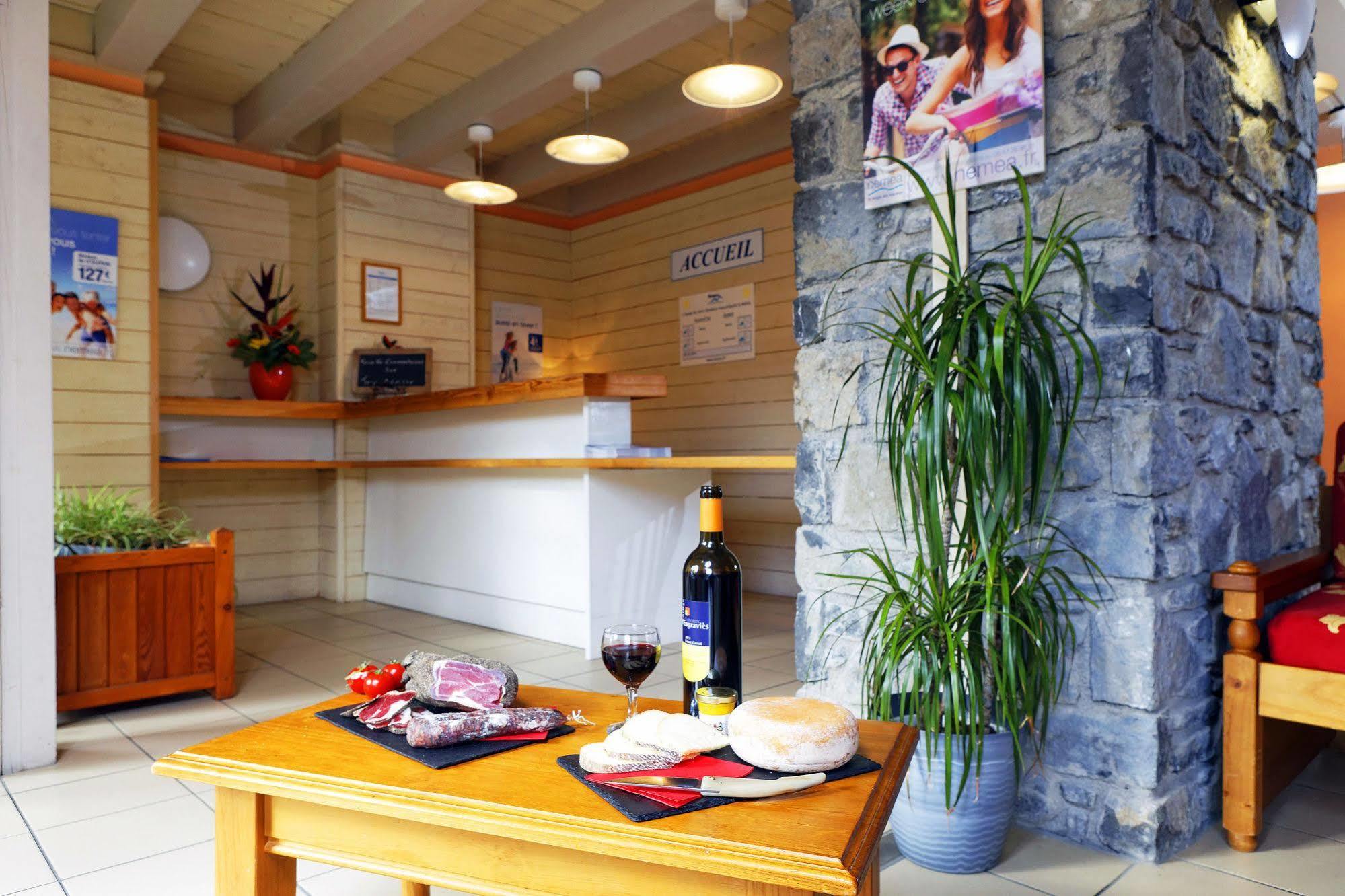 Residence Nemea Les Grands Ax Ax-les-Thermes Exterior foto